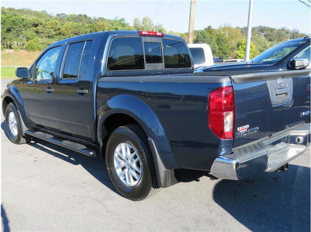Used 2021 Nissan Frontier SV AWD/4WD image 2