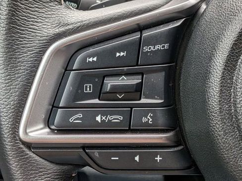 Used 2025 Subaru Outback Premium AWD/4WD image 19