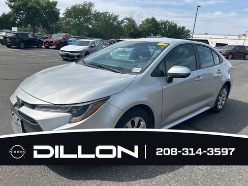 Used 2025 Toyota Corolla LE FWD image 15