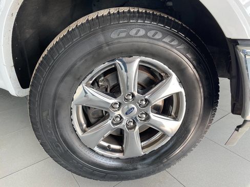 Used 2018 Ford F150 Lariat image 10