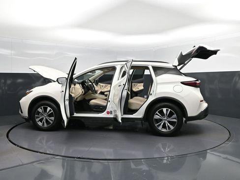 Used 2022 Nissan Murano SV image 47