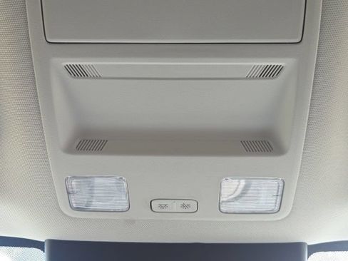 Used 2023 Ford Maverick XLT w/ Black Appearance Package FWD image 25