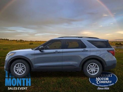 New 2026 Ford Explorer Active image 4