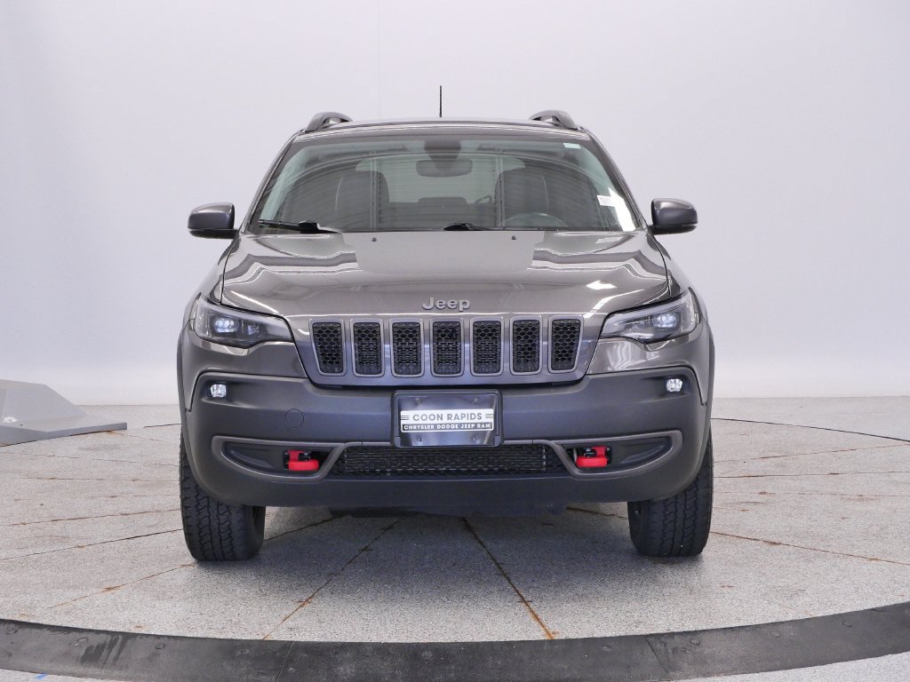 Used 2019 Jeep Cherokee Trailhawk w/ Cold Weather Group AWD/4WD image 8