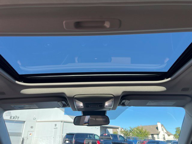 Used 2023 Toyota RAV4 XLE w/ Convenience Package FWD image 14