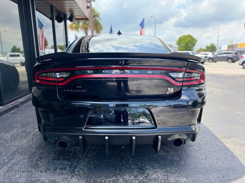 Used 2021 Dodge Charger Scat Pack RWD image 9