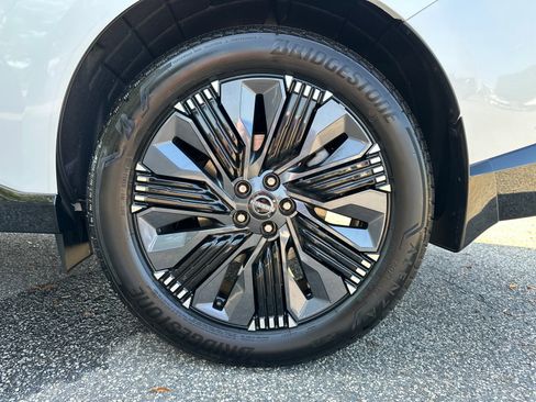 New 2025 Nissan Murano Platinum w/ Cargo Package image 20