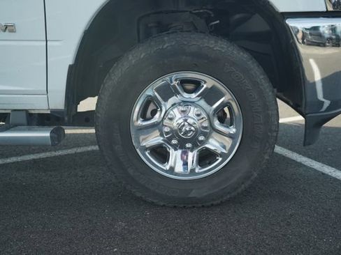 Used 2019 RAM 2500 Tradesman w/ Chrome Appearance Group image 44