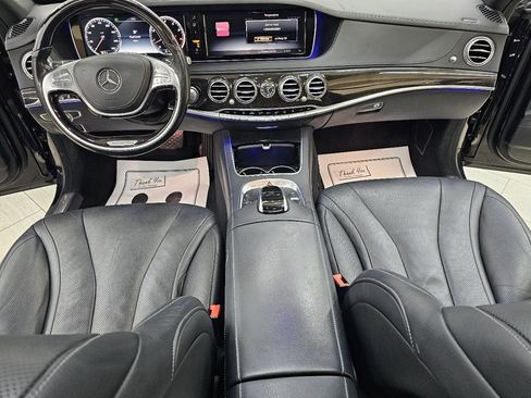 Used 2017 Mercedes-Benz S 550 Sedan image 30