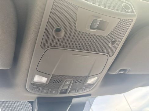 Used 2018 Ford F150 Lariat w/ Equipment Group 502A Luxury image 33