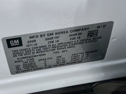 Used 2022 Buick Encore GX Select image 25