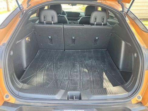 Used 2024 Buick Envista Preferred w/ Convenience I Package FWD image 28