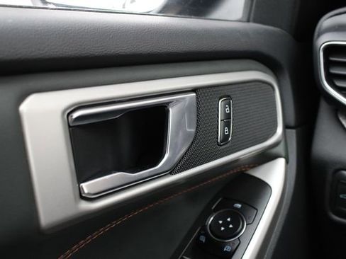 Used 2022 Ford Explorer Timberline image 7