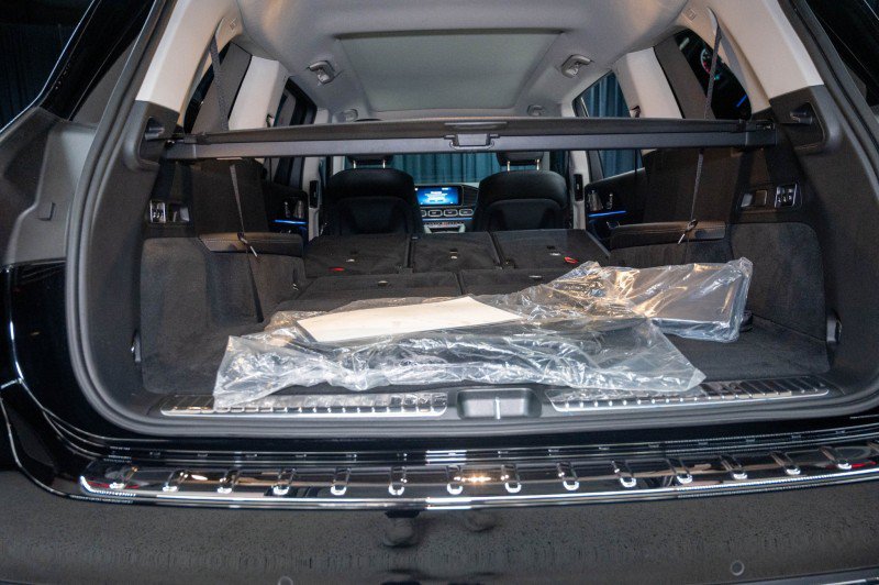Certified 2026 Mercedes-Benz GLS 450 4MATIC image 42