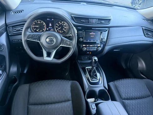 Used 2020 Nissan Rogue SV AWD/4WD image 13