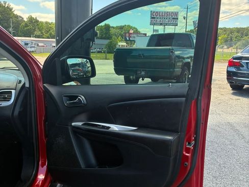 Used 2018 Dodge Journey SE w/ Connectivity Group FWD image 24