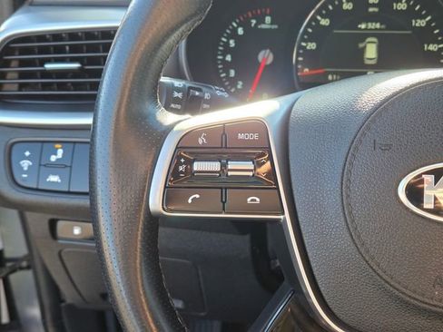Used 2020 Kia Sorento SX image 19