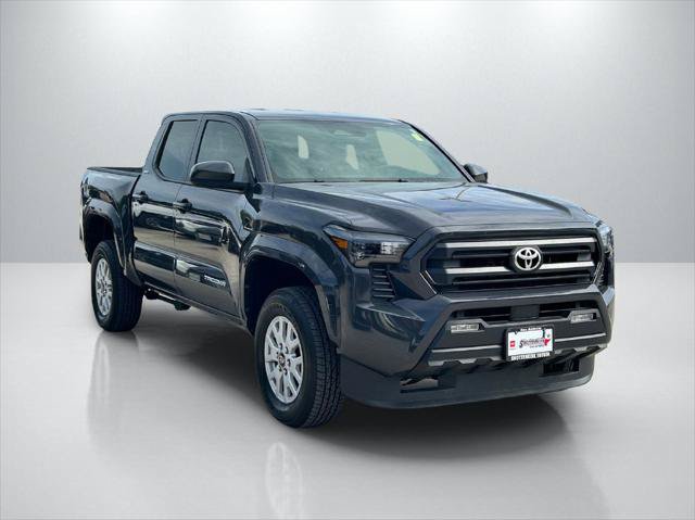 Certified 2026 Toyota Tacoma SR5 AWD/4WD image 3