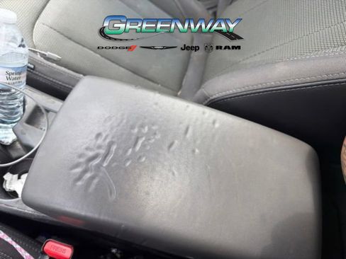 Used 2024 Subaru Crosstrek 2.0i Premium AWD/4WD image 12