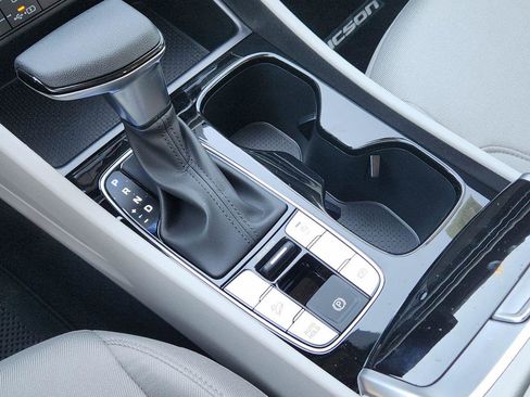 New 2026 Hyundai Tucson SE image 18