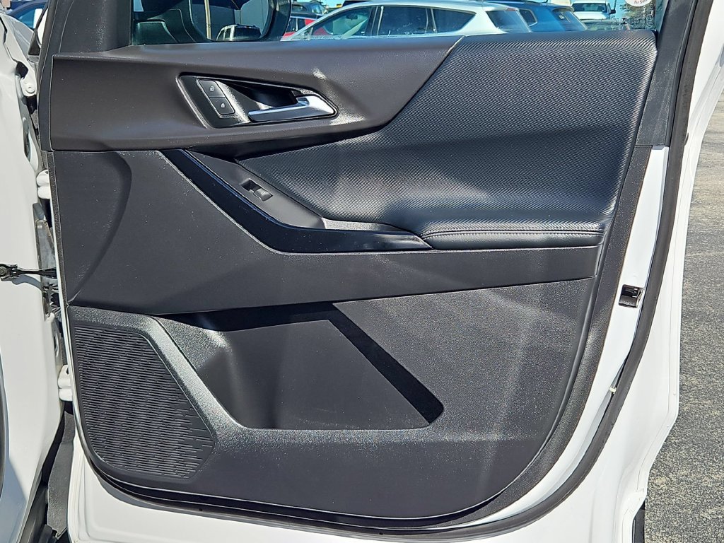 Used 2026 Chevrolet Equinox LT FWD image 31