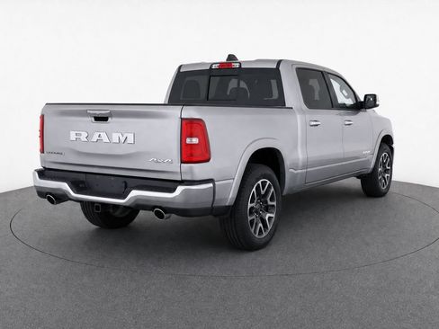 Used 2025 RAM 1500 Laramie AWD/4WD image 6