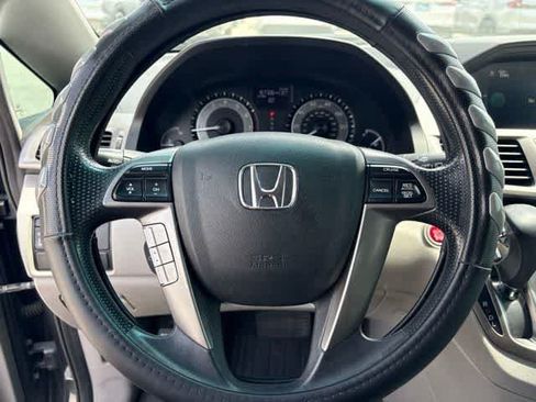 Used 2016 Honda Odyssey SE image 14