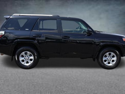 Used 2022 Toyota 4Runner SR5 RWD image 2