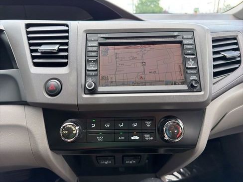 Used 2012 Honda Civic EX-L image 19