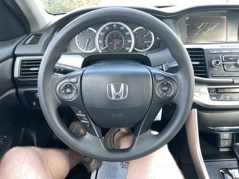 Used 2014 Honda Accord LX image 26