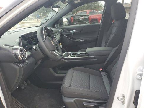 New 2026 Chevrolet Equinox LT image 17