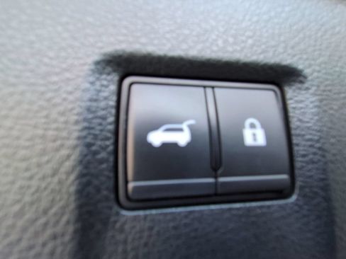 Used 2023 INFINITI QX60 Luxe w/ Cargo Package FWD image 35
