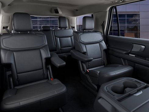 New 2027 Ford Expedition Platinum w/ Driver's Package AWD/4WD image 11