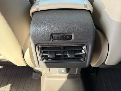 Used 2022 Lincoln Corsair Standard AWD w/ Premium Package image 21