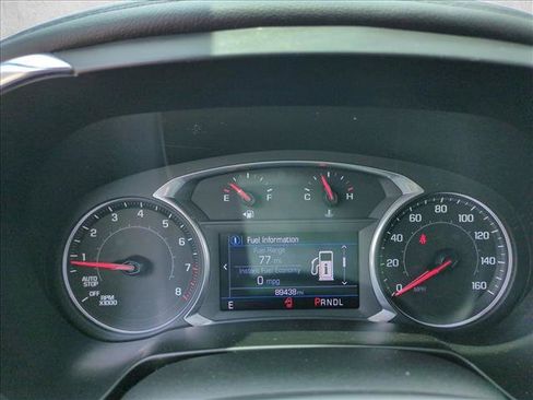 Used 2019 Chevrolet Blazer LT FWD image 11