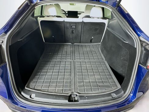 Used 2023 Tesla Model Y 2WD image 26