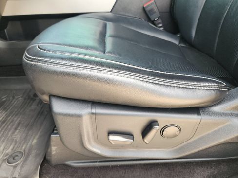 Used 2019 Ford F150 Lariat AWD/4WD image 29