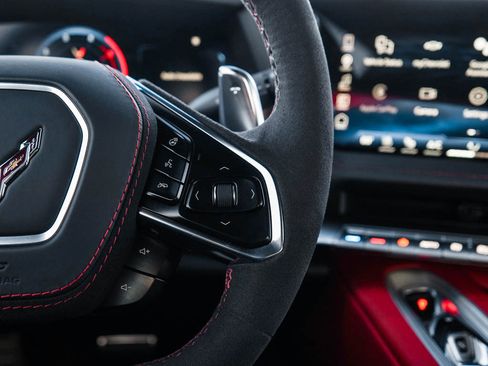 New 2026 Chevrolet Corvette Stingray Preferred Cpe w/ Z51 Performance Package RWD image 18