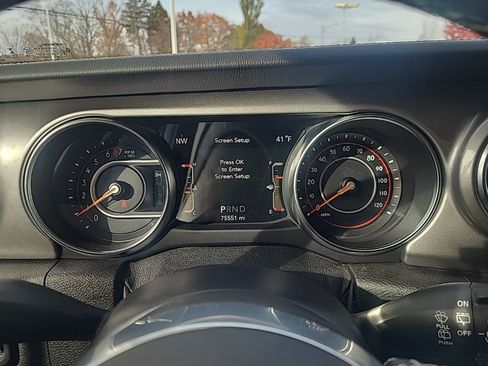 Used 2020 Jeep Wrangler Unlimited Sahara w/ Uconnect 4C Nav & Sound Group image 19