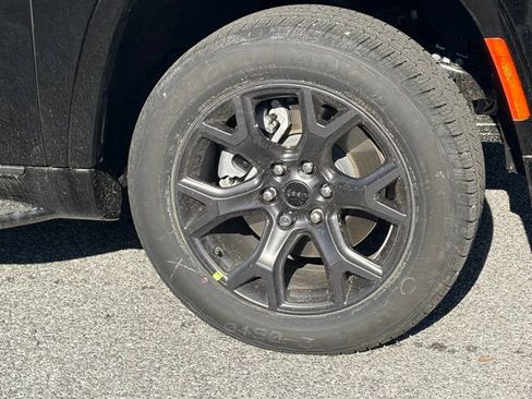 New 2026 Jeep Grand Wagoneer Limited image 11