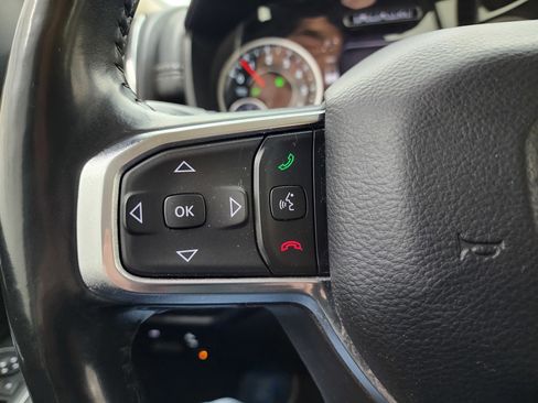 Used 2020 RAM 1500 Laramie image 17