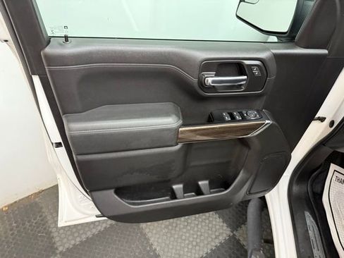 Used 2019 Chevrolet Silverado 1500 LT Trail Boss image 18