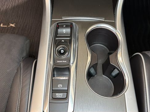 Used 2018 Acura TLX V6 w/ Technology & A-SPEC Pkg FWD image 22