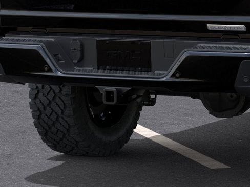 New 2026 GMC Canyon Elevation RWD image 47