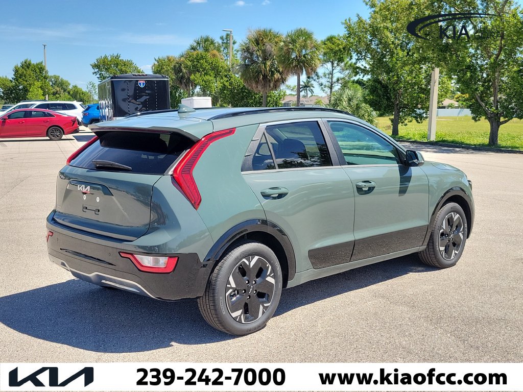 New 2025 Kia Niro Wind w/ Wind Preserve Package FWD image 6