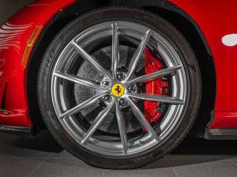 Certified 2022 Ferrari 812 GTS RWD image 35