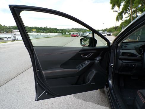 New 2026 Subaru Crosstrek 2.5i Limited w/ Crosstrek Mirror Package AWD/4WD image 22