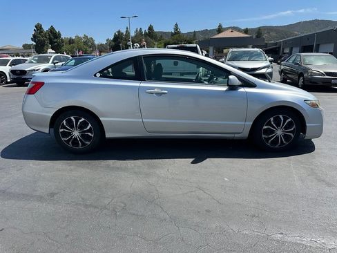 Used 2011 Honda Civic LX image 4