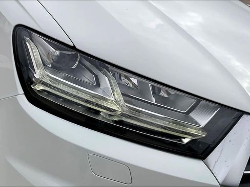 Used 2017 Audi Q7 3.0T Premium Plus image 25