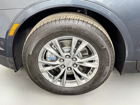 Used 2022 Cadillac XT5 Premium Luxury w/ Technology Package image 38